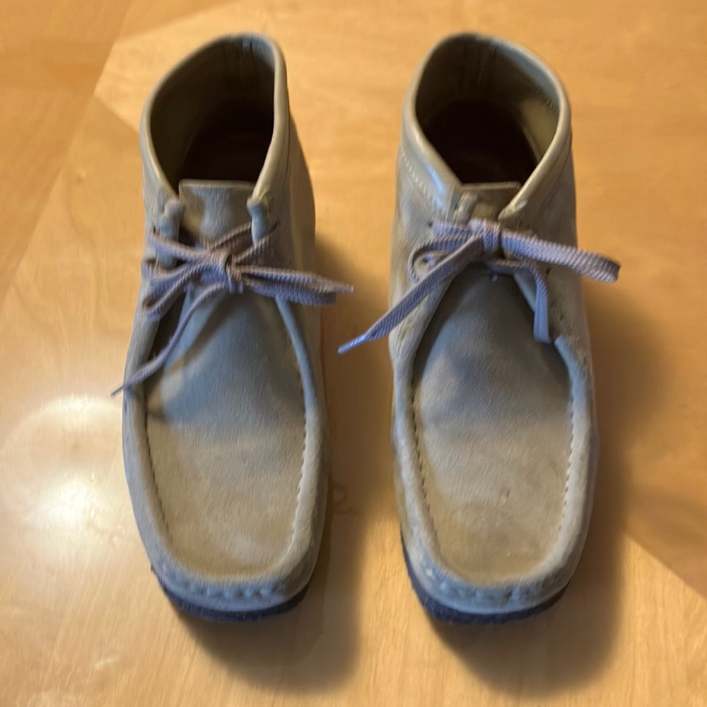 Clarks Wallabees